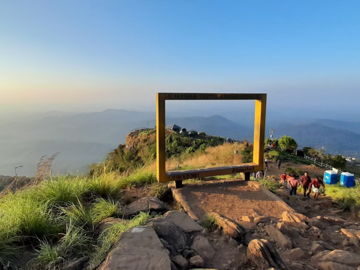 Palakkayam Thattu Senora